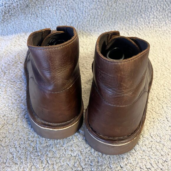 Clarks Leather Chukka Boots Mens 10 Brown Ankle Casual Lace  display picture 1